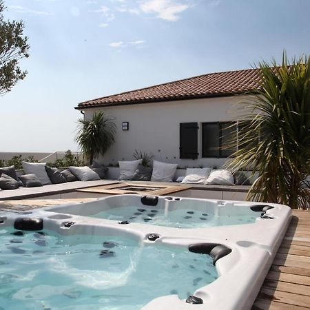 Villa La Sardane B&B Le Plomb 外观 照片