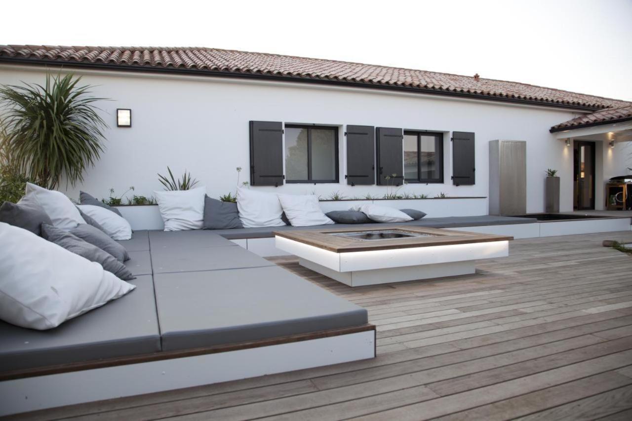 Villa La Sardane B&B Le Plomb 外观 照片
