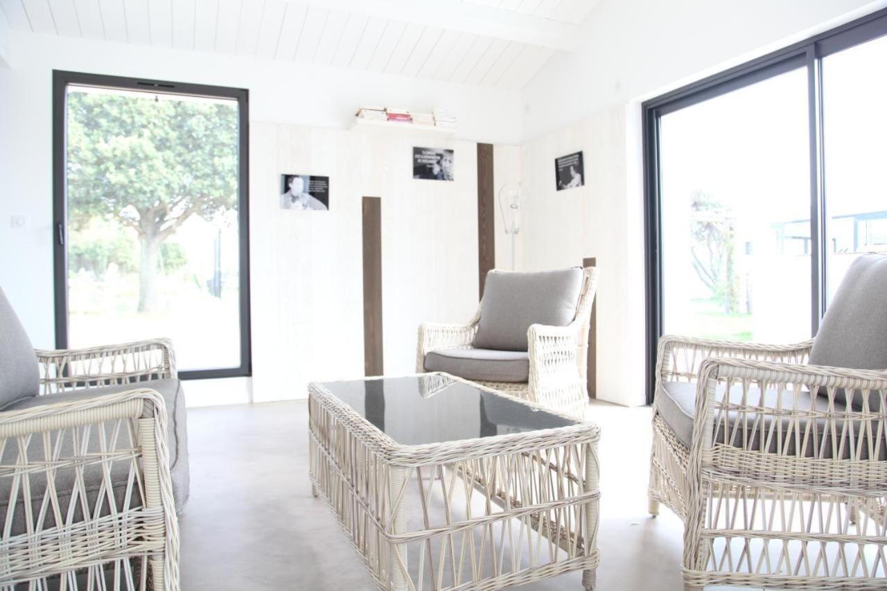 Villa La Sardane B&B Le Plomb 外观 照片